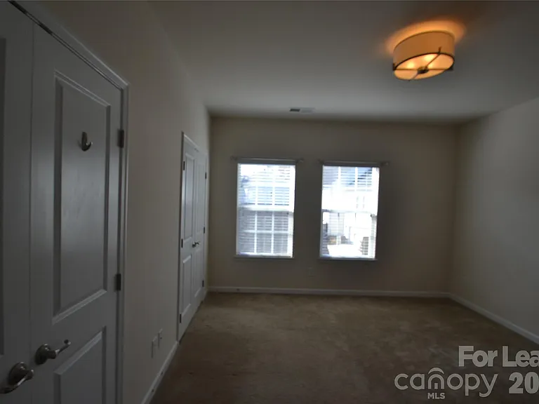 19826 Lamp Lighters Way — Photo 15