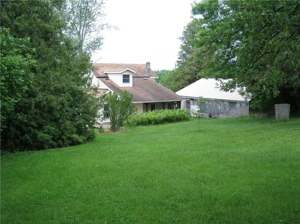 3834 High Street Rd, Clyde, NY 14433