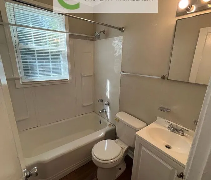 1231 E Lindsay St — Photo 11