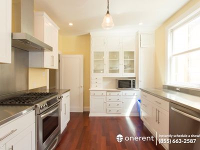 2830 Bryant St, San Francisco, CA, 94110
