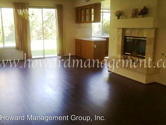 3rd image of 6647 Kentwood Bluffs Dr