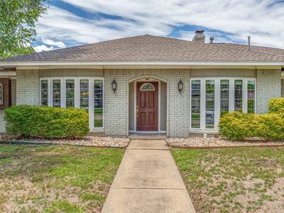 1020 Nottingham Dr, Carrollton, TX, 75007