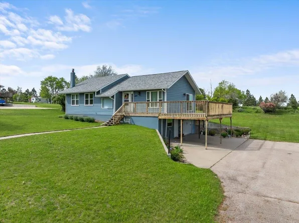3210 Ridge Rd, Spearfish, SD 57783