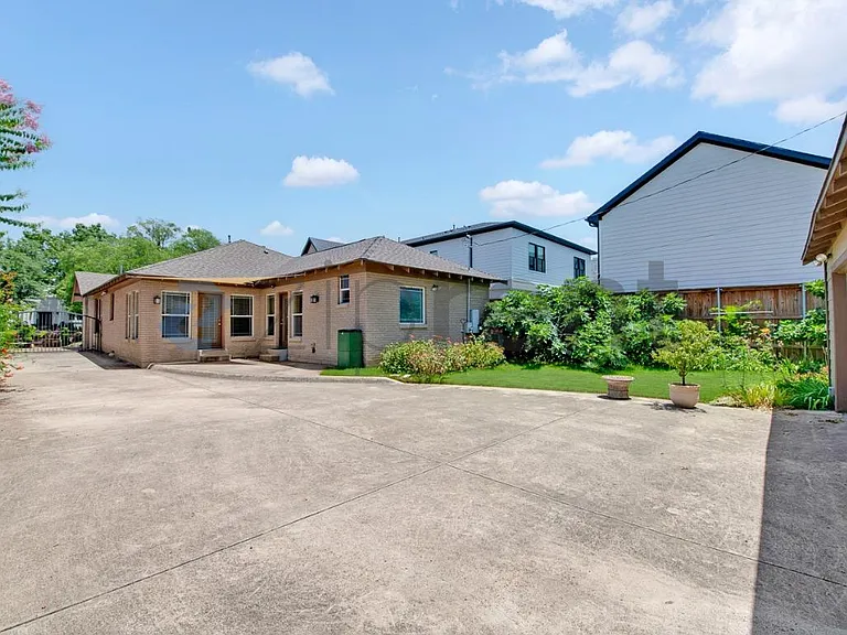 5910 Goliad Ave — Photo 30