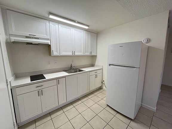 4th image of 4484 Felton St APT A
