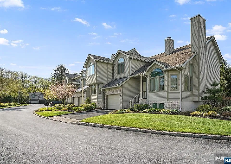 501 Elm Ct