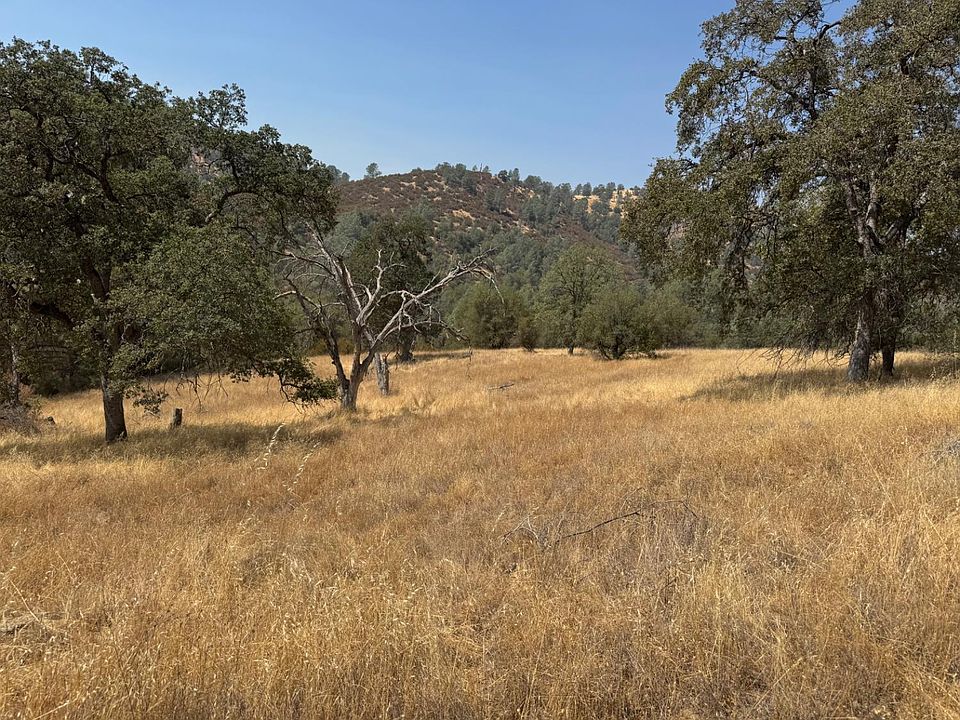 1st image of 36530 Monarch Canyon Rd
