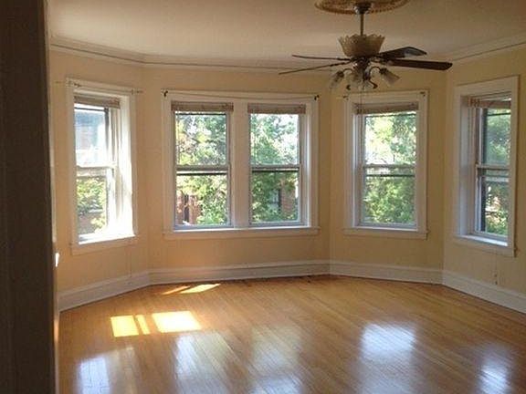 3rd image of 4845 N Talman Ave APT 1