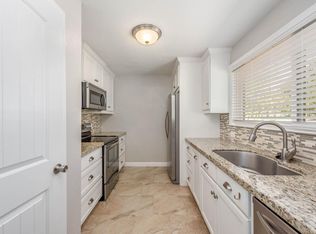 409 Gilbert St, Bryan, TX 77801