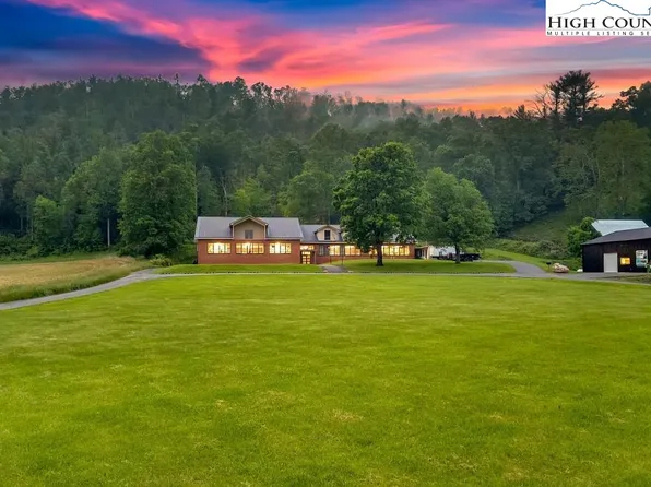 5500 Roan Creek, Mountain City, TN 37683