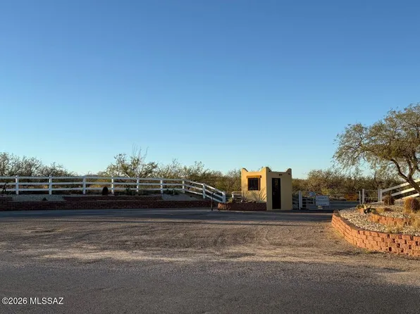 7471 W Lo St, Sahuarita, AZ 85629