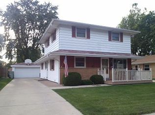 3135 S 98th St, Milwaukee, WI 53227