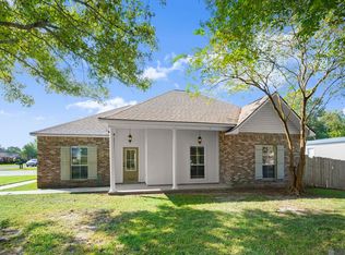 13529 Chase St, Gonzales, LA 70737