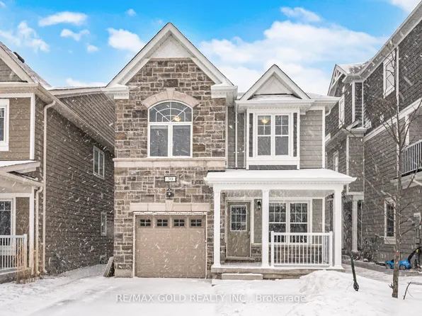 30 Hills Thistle Dr, Wasaga Beach, ON L9Z 0J3