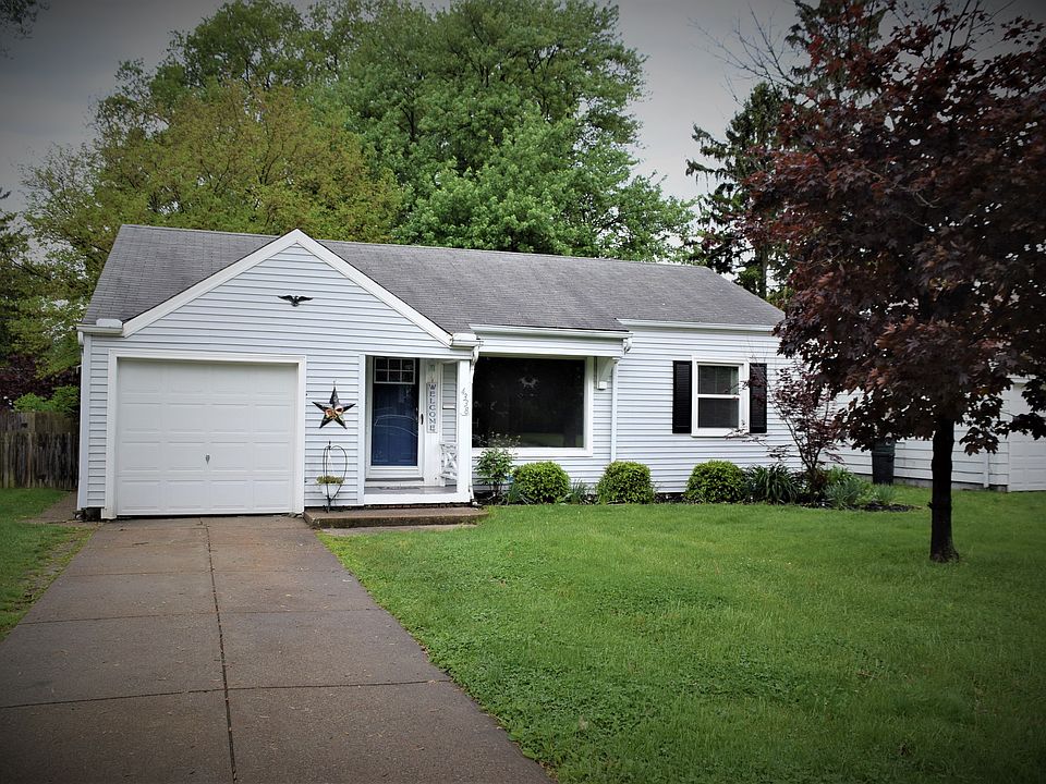 1st image of 4338 W 226th St