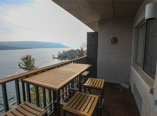 39 Cliffside Dr, Canandaigua, NY 14424