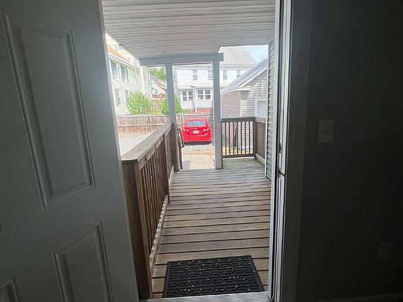 5th image of 13 Summer St