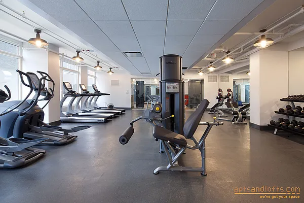 Rented by aptsandlofts.com | media 187