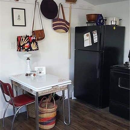 5th image of 3019 E 12th St APT I