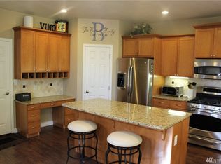 1585 Avalon Ct, Bellingham, WA 98226