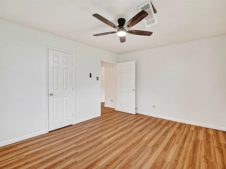 7426 Miley St — Photo 19