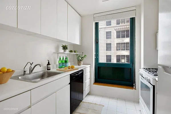 Rented by Corcoran | media 9