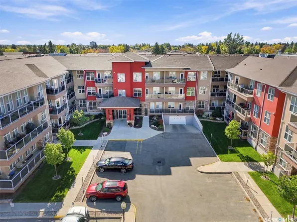 1035 Moss Avenue #111, Saskatoon, SK S7H 2E5