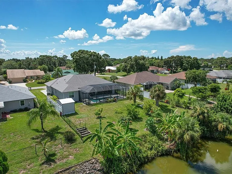 7403 Snow Dr — Photo 40