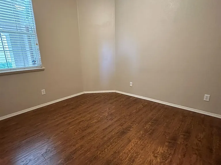 5541 N Plum Ln — Photo 25