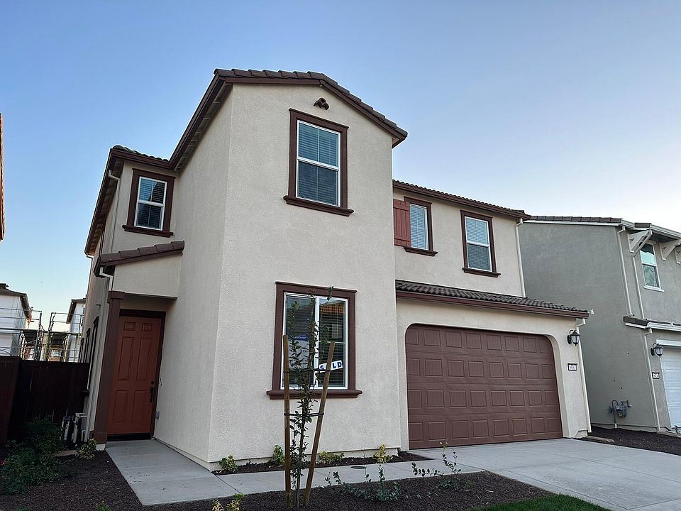 1st image of 6032 Waddington Way