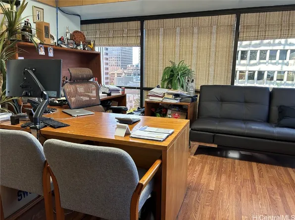 1188 Bishop St Ste 811, Honolulu, HI 96813