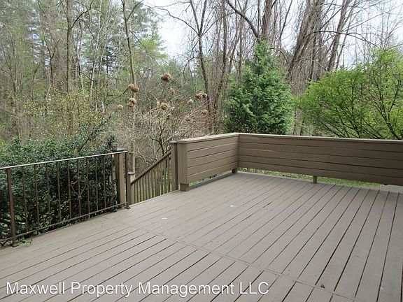 5th image of 62 Sherwood Trl