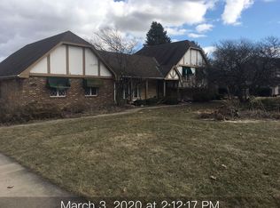 17545 S Virginia Dr, Plainfield, IL 60586