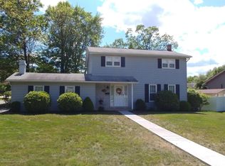 1420 Roberts Ave, Hazleton, PA 18201