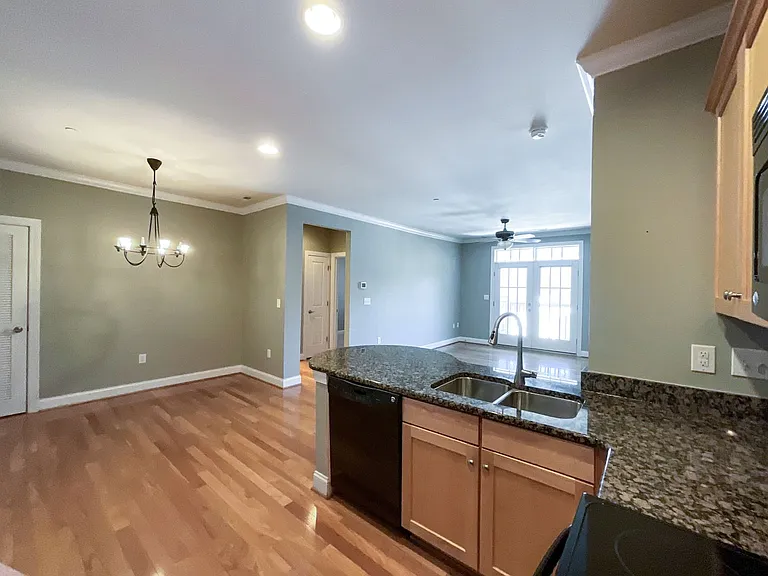 518 Clarice Ave #308 — Photo 18