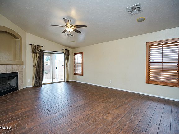 4th image of 121 N Avellino Place
