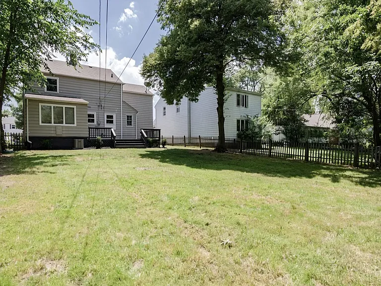 4513 Greenwold Rd — Photo 33