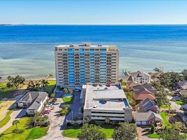 825 Bayshore Dr APT 203, Perdido Key, FL 32507