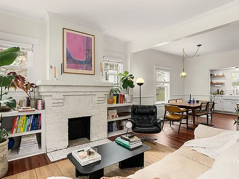 1118 Pennock Ave — Photo 5