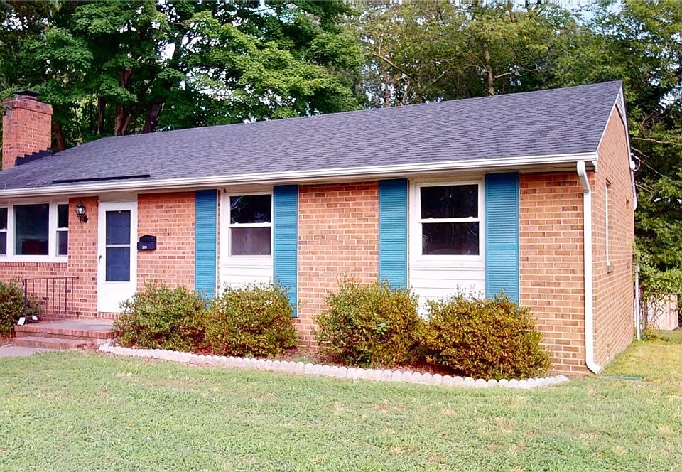 1st image of 2319 Farrand Dr