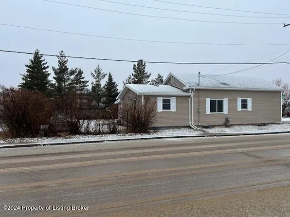 401 W Main St, South Heart, ND 58655