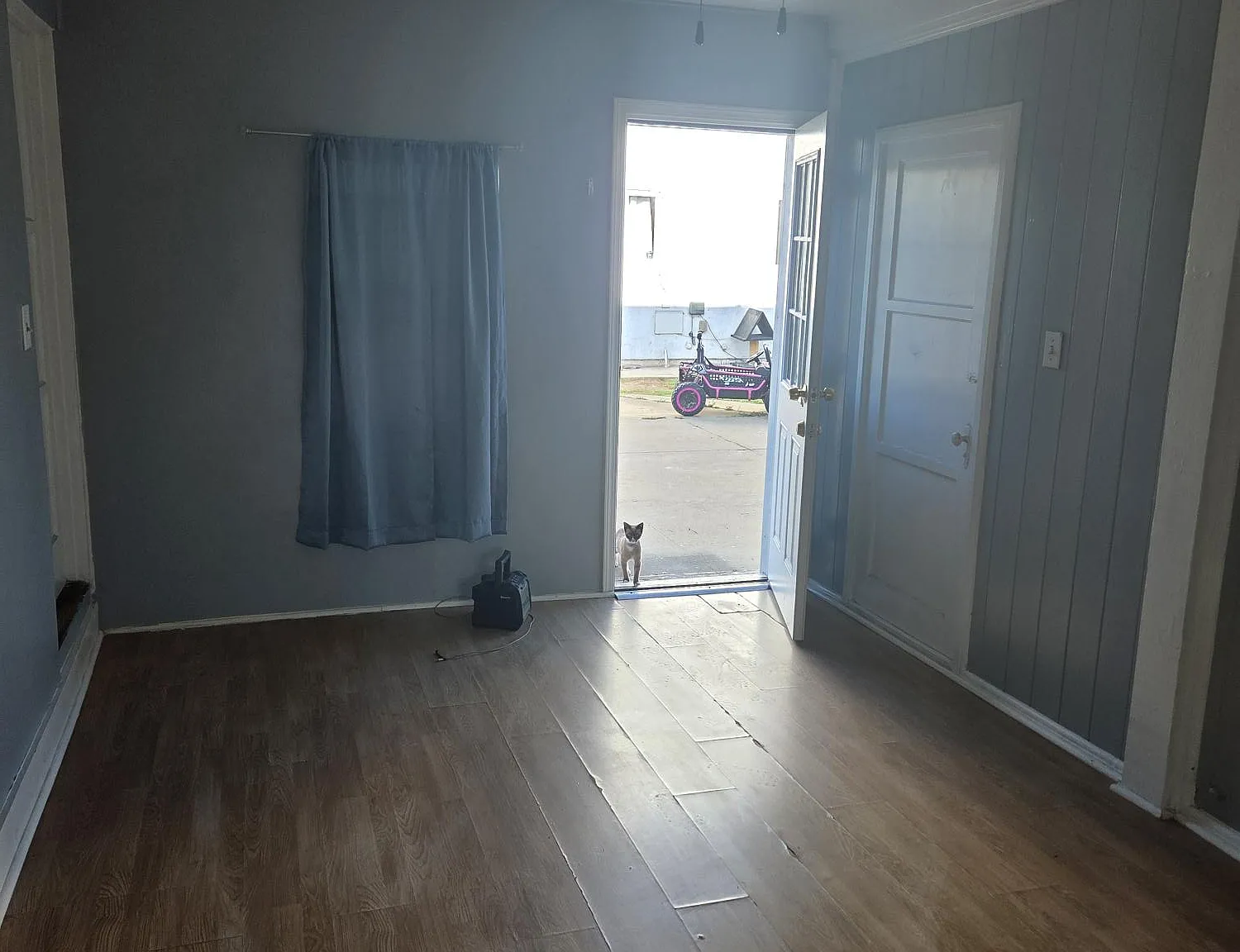 Studio, 373 sqft, $1,000 — Photo 1