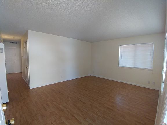 2nd image of 2801 Shasta View Dr APT B