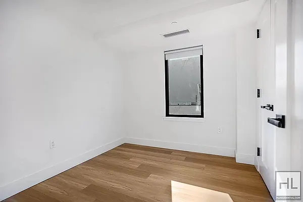 Rented by Highline Residential | media 36