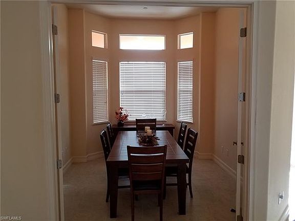 4th image of 2740 SW 43rd St