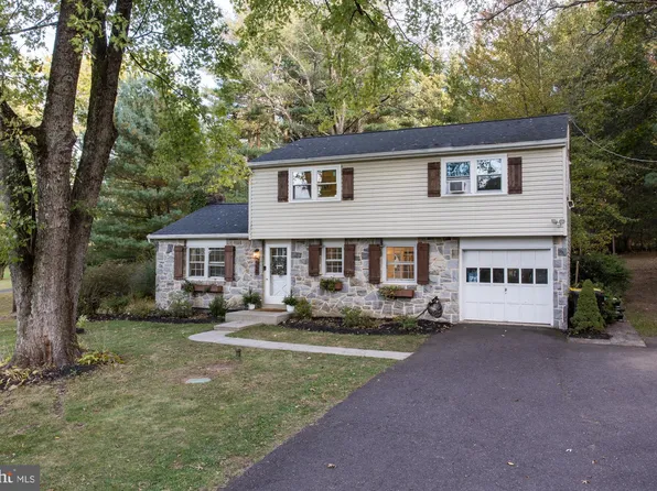 550 Ebelhare Rd, Pottstown, PA 19465