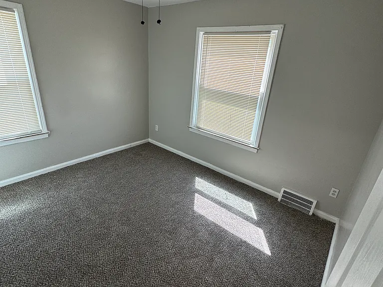 17370 Stout St — Photo 2
