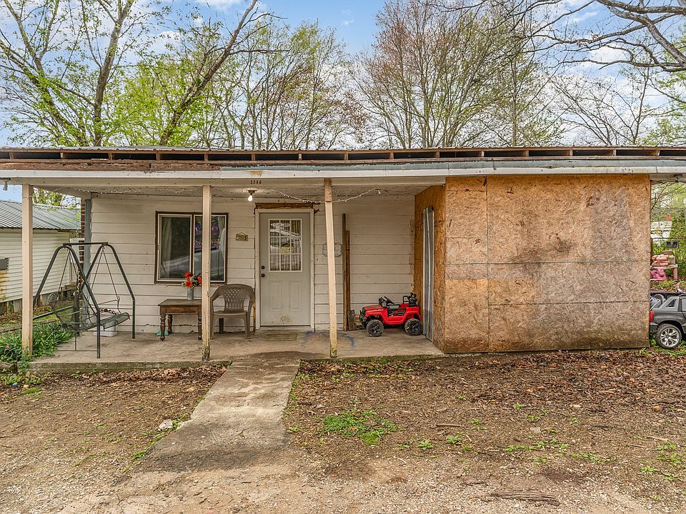 2246 Old Greenbrier Pike, Greenbrier, TN 37073 Zillow