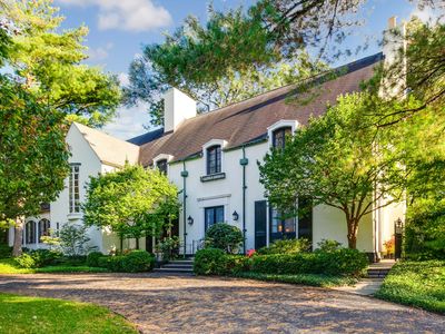 771 Barberry Ln, Lake Forest, IL, 60045