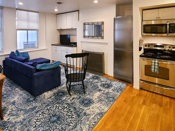 103 Marlborough St APT 2, Boston, MA 02116